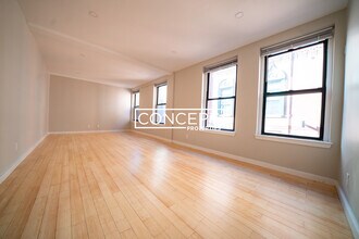 Building Photo - 1661 Washington St