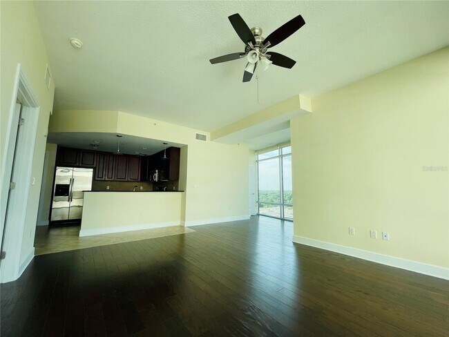 Building Photo - 101 S Eola Dr