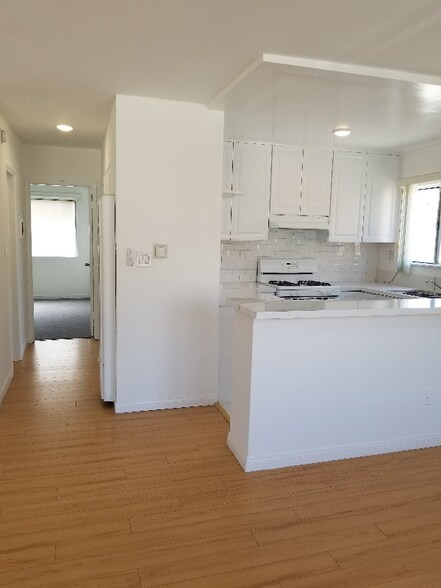 Building Photo - 1534 10th St