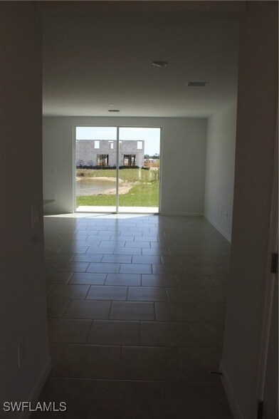Building Photo - 4254 Canova Ct