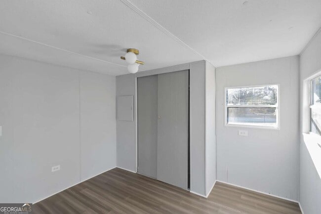 Building Photo - 24 David Dr