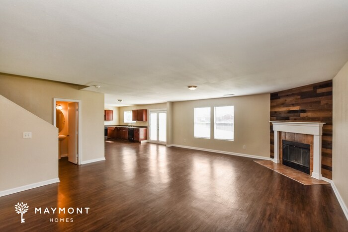 Building Photo - 124 Fire Fly Ln