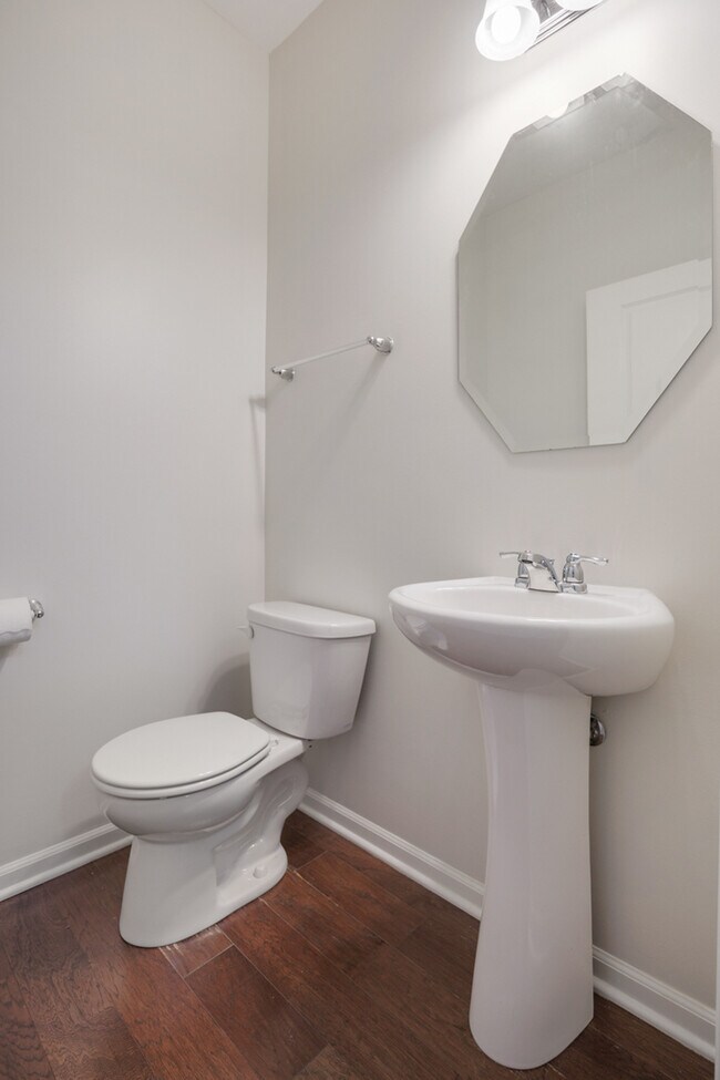 Building Photo - 2531 Basin Trail Ln