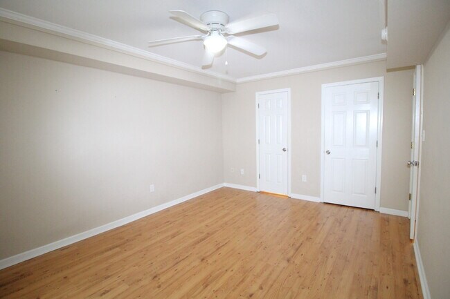Building Photo - Waterfront Bayview Terrace Condo – Updated 2BR, 1.5BA, Open Layout, No Pets – Minutes to Beaches,...