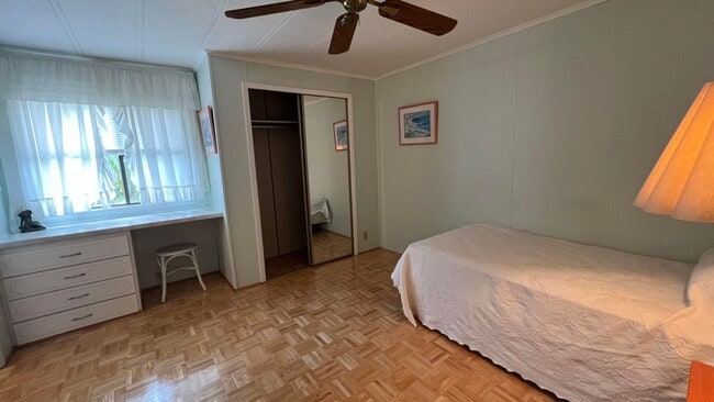 Building Photo - Large 2 Bedroom/2 Bath PALM HARBOR Manufactured Home in Cambridge 55+ Community In Hobe Sound Flo...