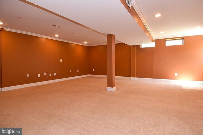 Building Photo - 4037 Broadwire Dr