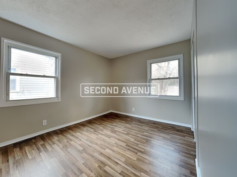 Building Photo - 1722 Monterey Ct