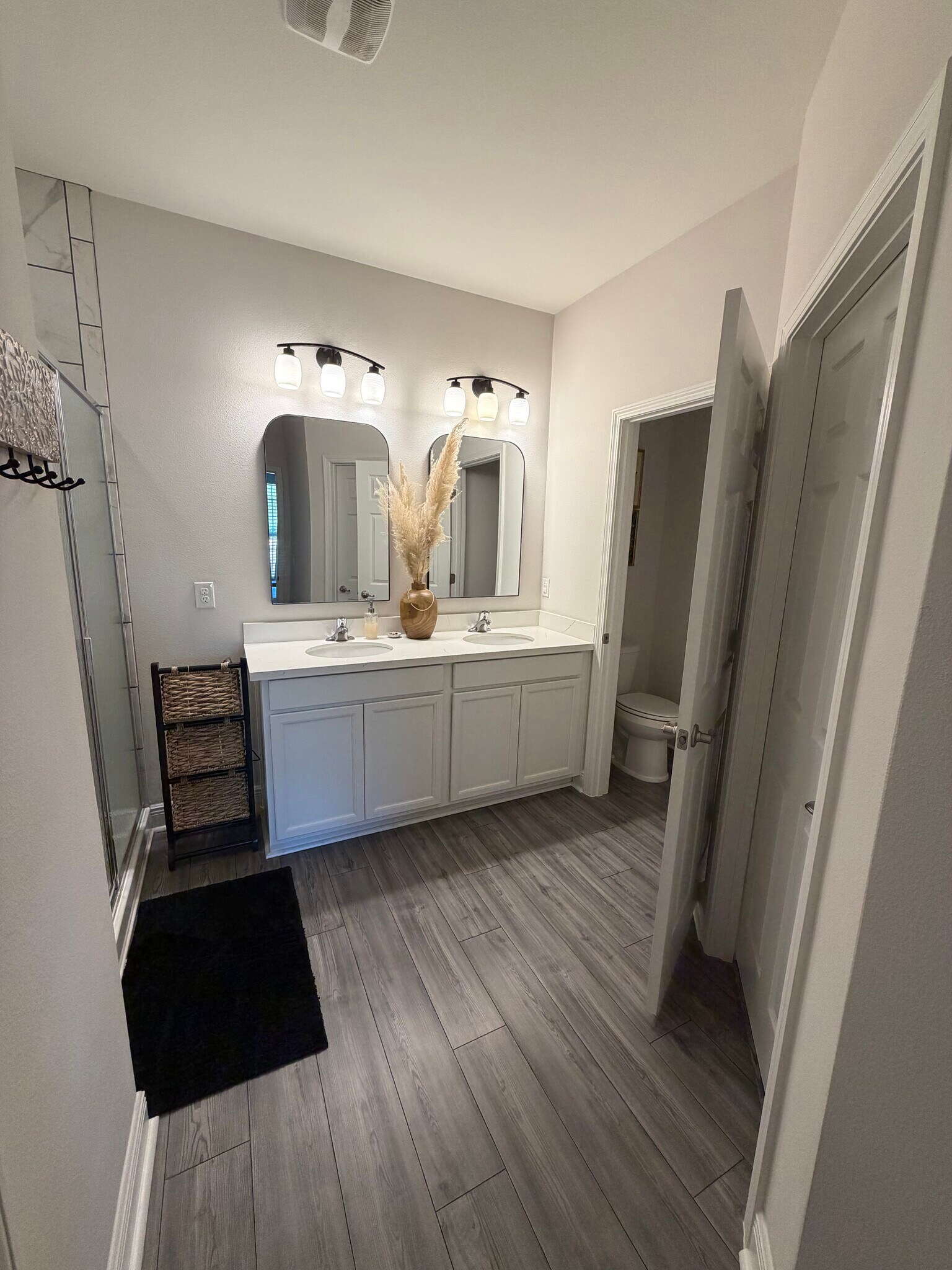 Building Photo - 8893 Trail Ridge Rd