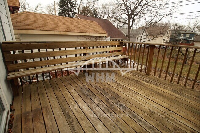 Building Photo - 1514 S 87th St