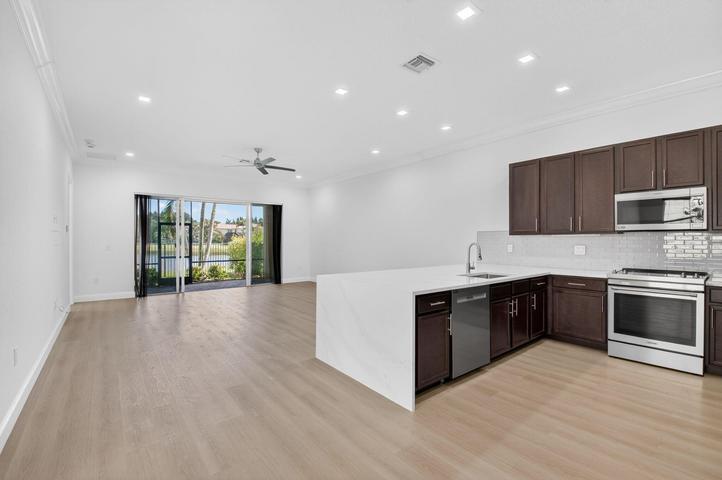 Building Photo - 10562 Cape Delabra Ct