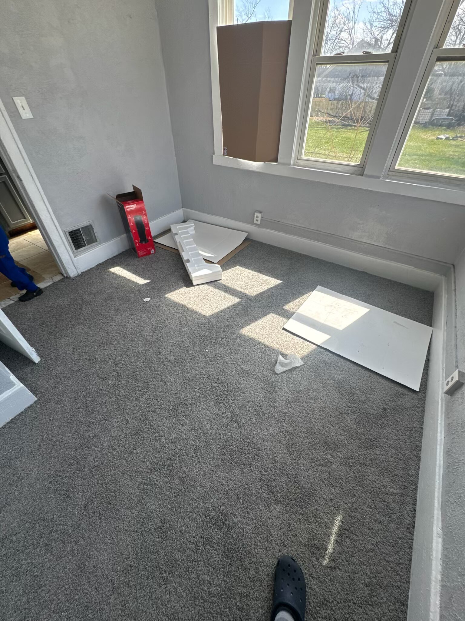 Building Photo - 9845 Belleterre St