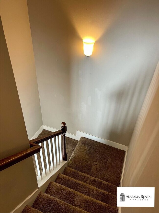 Building Photo - Townhome for rent in Chelsea!  Available to View Now!!!  DEPOSIT PENDING!!!
