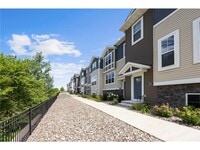 Building Photo - 2223 Gateway Curv