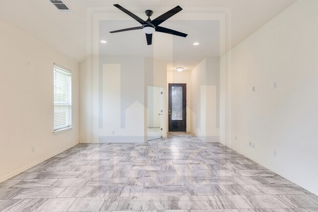 Building Photo - 872 Centerra Hills Cir