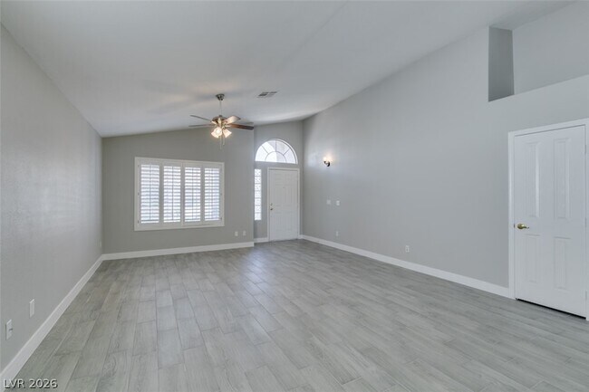 Building Photo - 2744 Summerchase Ln