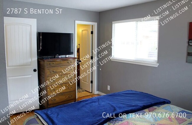 Building Photo - 2787 S Benton St