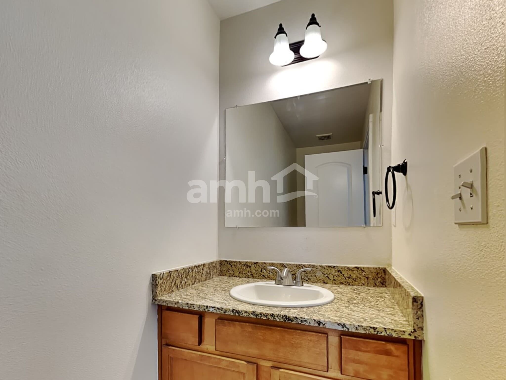 Building Photo - 19922 98th Ave E