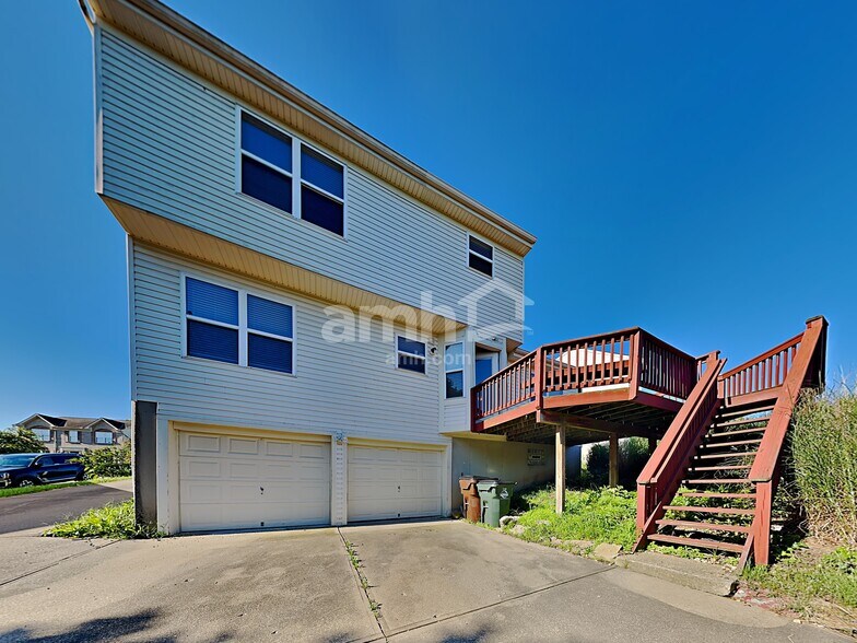 Building Photo - 5017 Open Meadow Dr