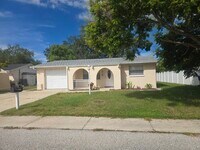 Building Photo - 9621 Shamokin Ln