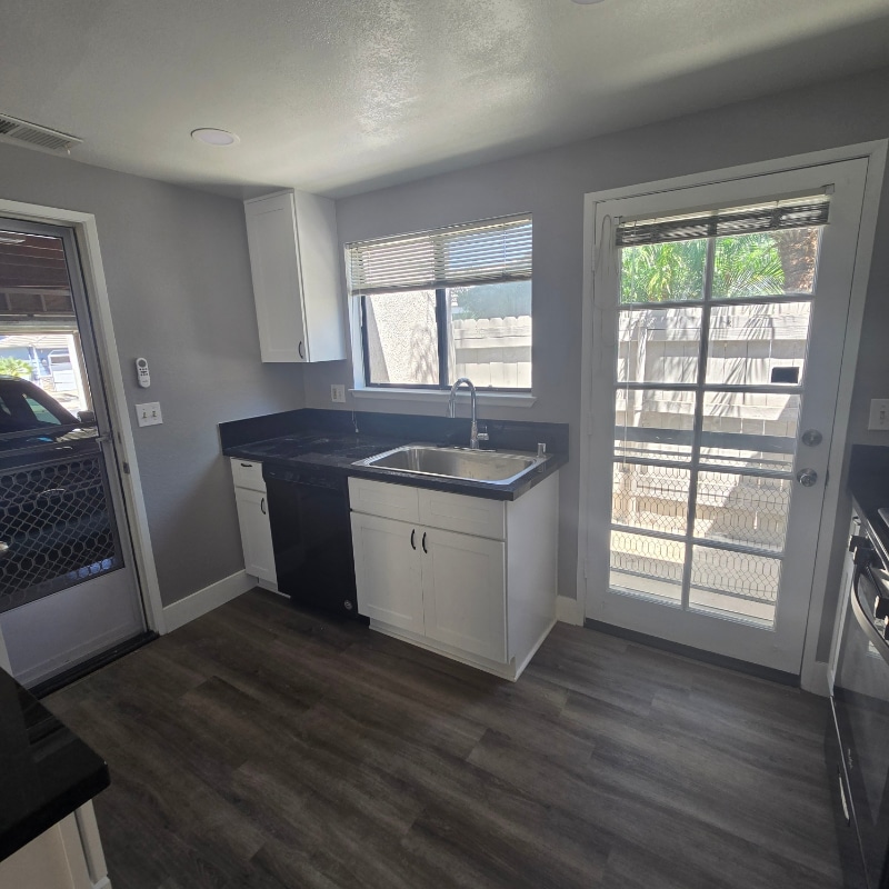 Building Photo - 27818 Cactus Flower Dr