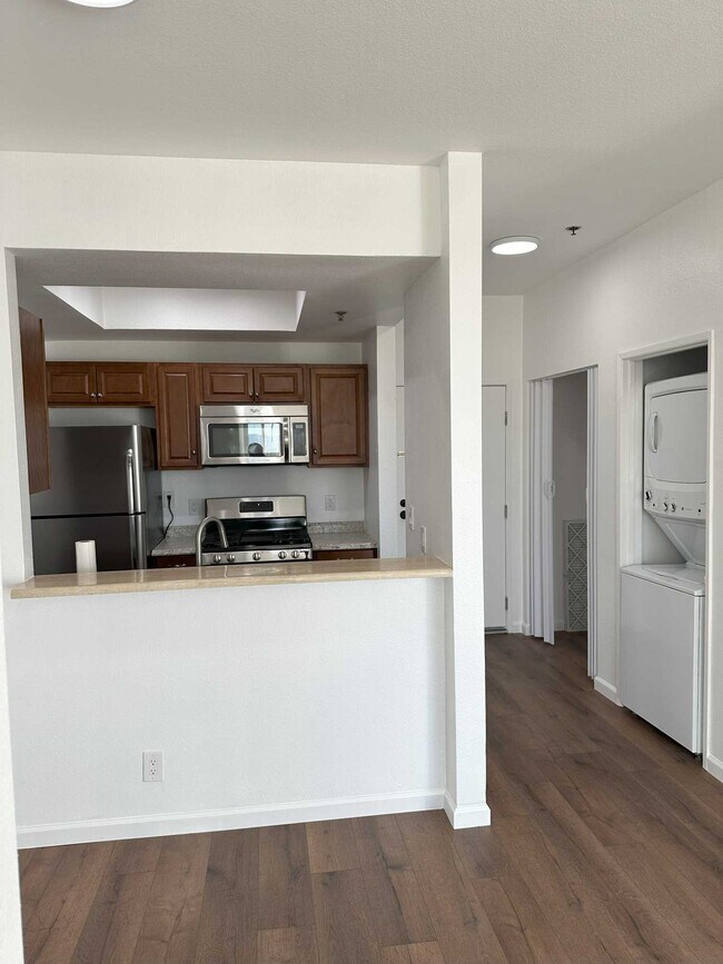 Building Photo - 19350 Sherman Way