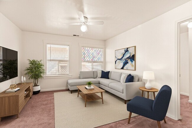 Building Photo - Utilities Included! 3 Bedrooms w/ Bonus Room & Spacious Kitchen