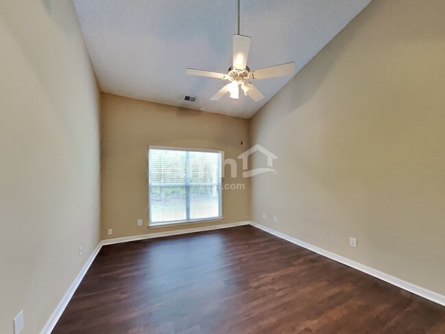 Building Photo - 13319 Harvest Point Dr