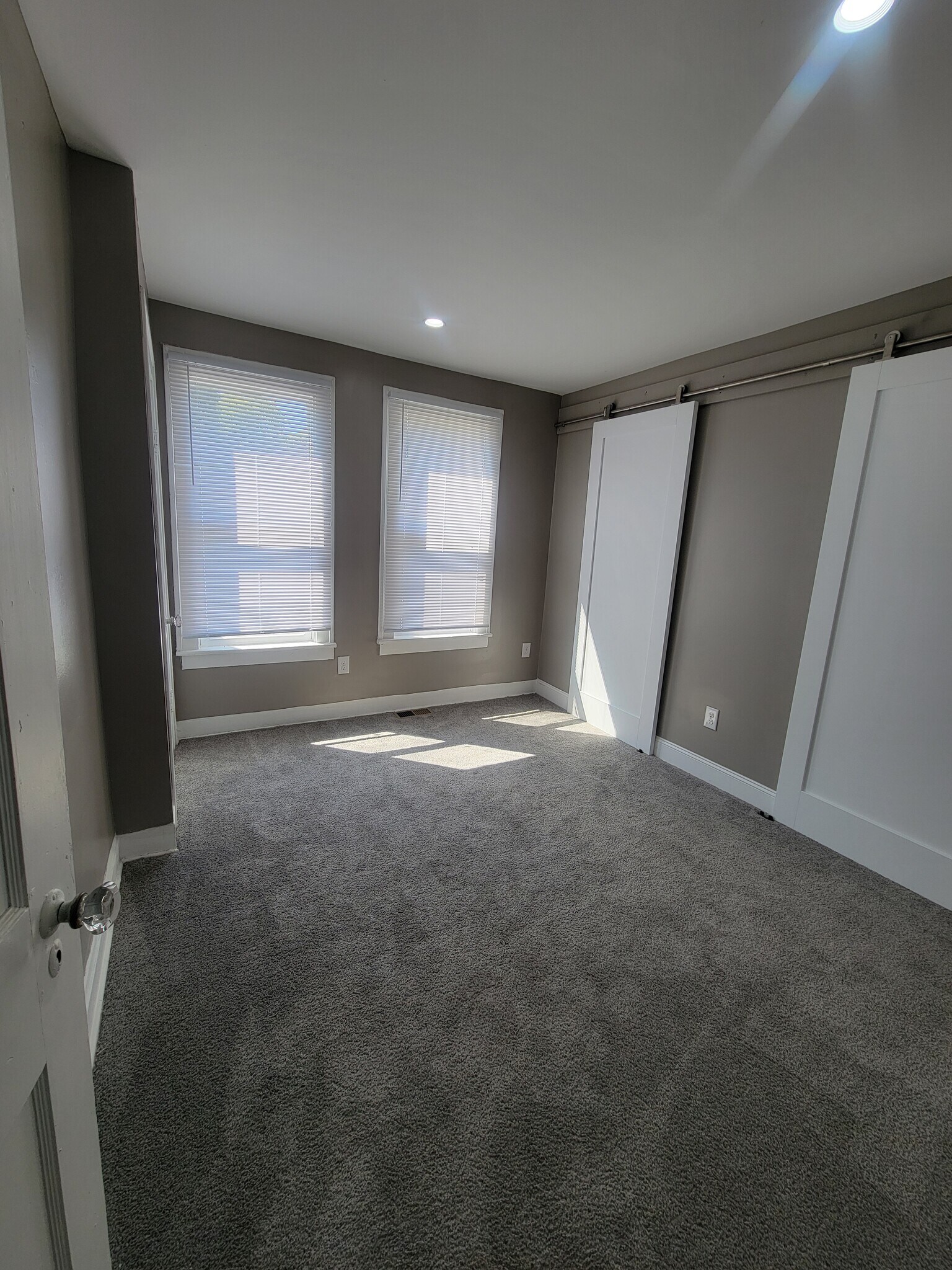 Building Photo - 1308 Atcheson St