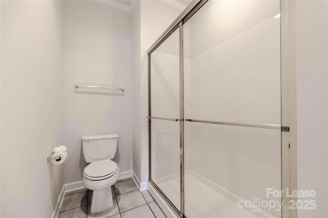 Building Photo - 8189 Windsor Ridge Dr