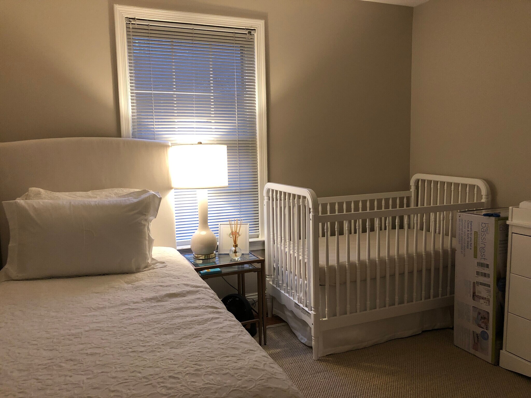 Guest bedroom - 1660 Beekman Pl NW