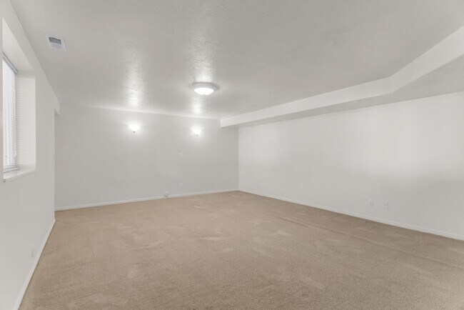 Building Photo - 1468 Flint Meadow Dr