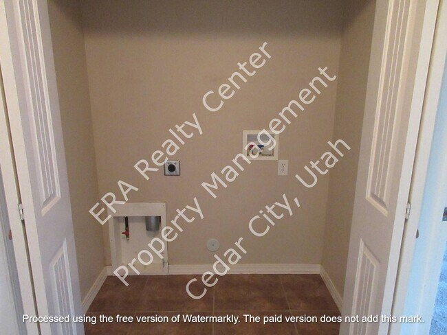 Building Photo - 4276 W 300 N