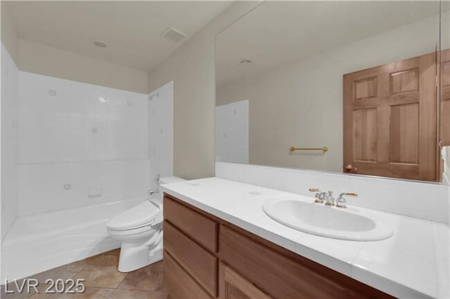 Building Photo - 1.2 Acres with Indoor & Outdoor RV Parking!!!!