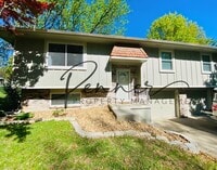 Building Photo - 2309 SW Keystone Dr