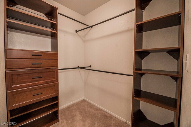 Building Photo - 10633 W Double Spring Ct
