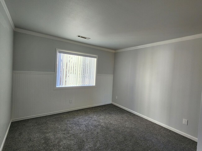 Building Photo - Patio Home For Rent in Winhaven Gardens