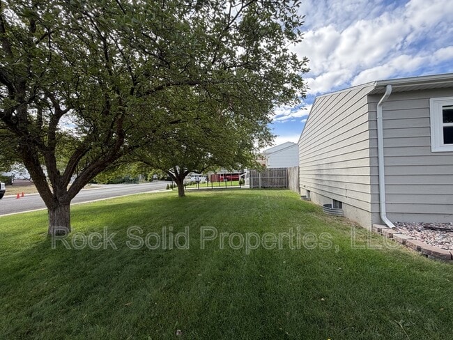 Building Photo - 4017 Baldwin Dr