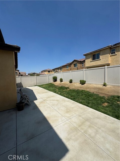Building Photo - 11067 Longfield Ln