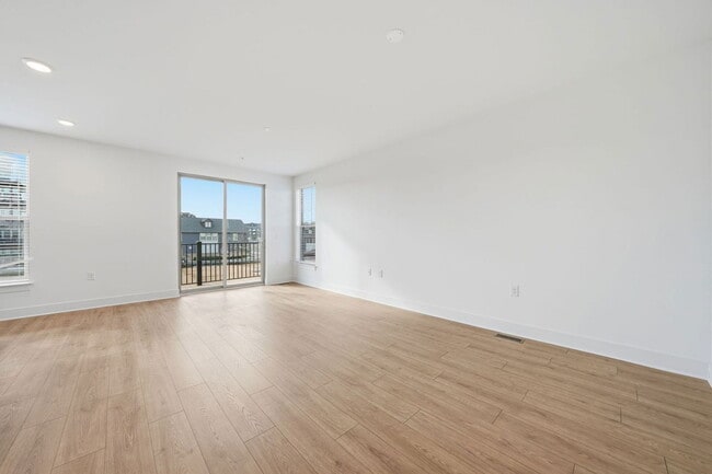 Building Photo - 6911 Cosby Vlg Ter