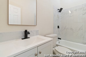 Building Photo - 324 Ridgerock Dr