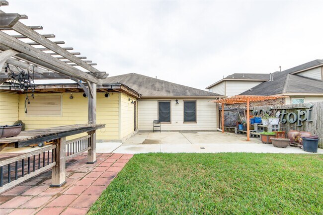 Building Photo - 9322 Limestone Ranch Ln