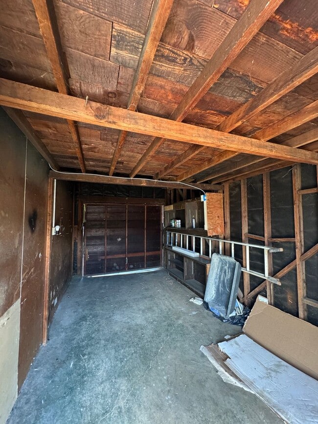 Building Photo - 103 Pueblo Way