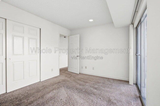 Building Photo - 2575 S Syracuse Way