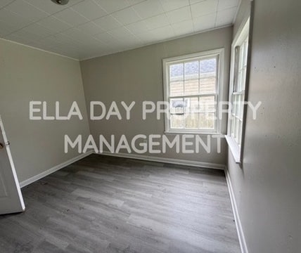Building Photo - 828 N Terrace Dr