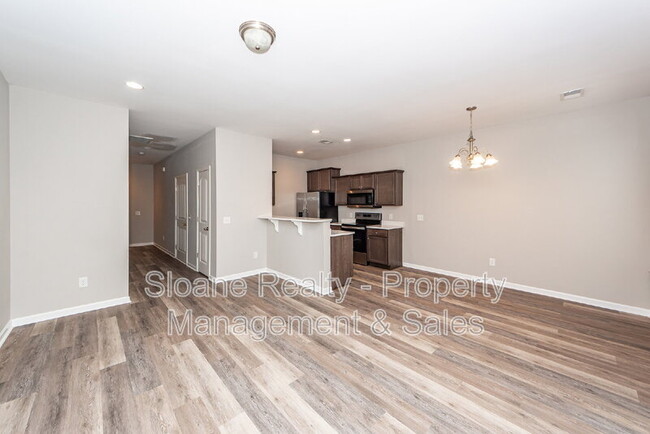 Building Photo - 522 Truman Dr