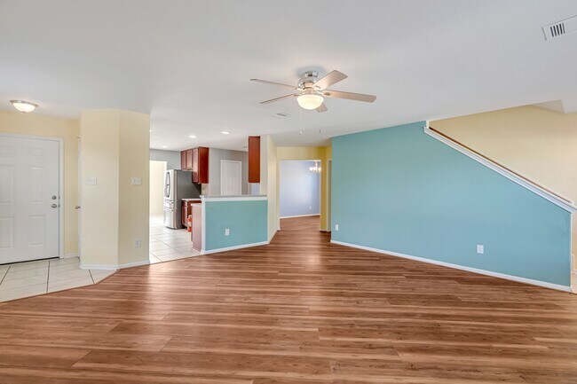 Building Photo - 16707 Lark Bunting Ln