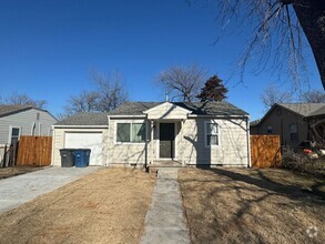 Building Photo - Cute 2 bedroom 1 bathroom Home!