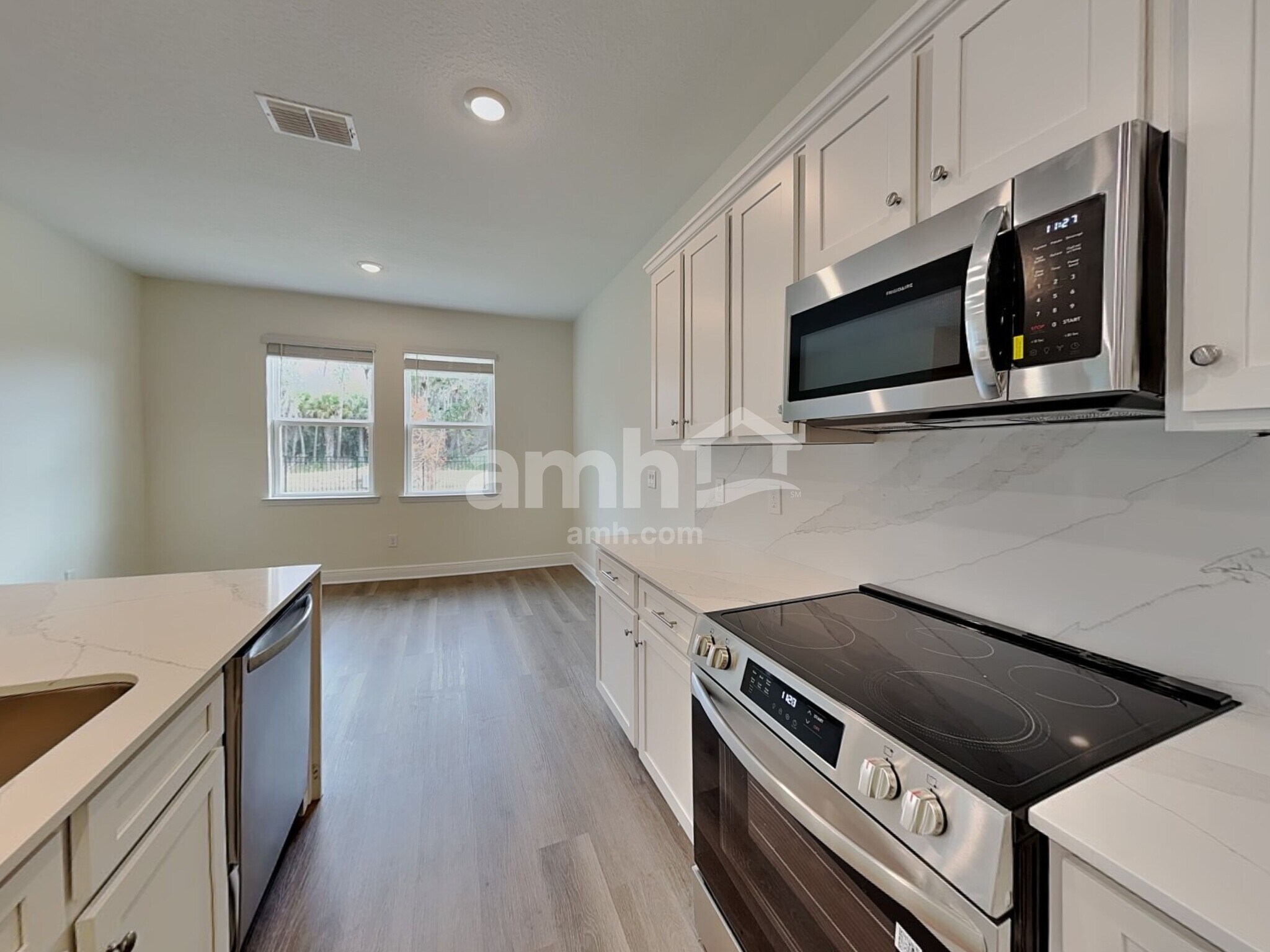 Building Photo - 1530 Blue Nile Pt