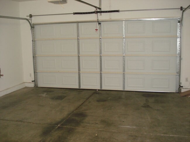 Building Photo - 3734 Solandra St