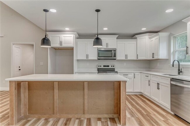 Building Photo - 22 Earls Way